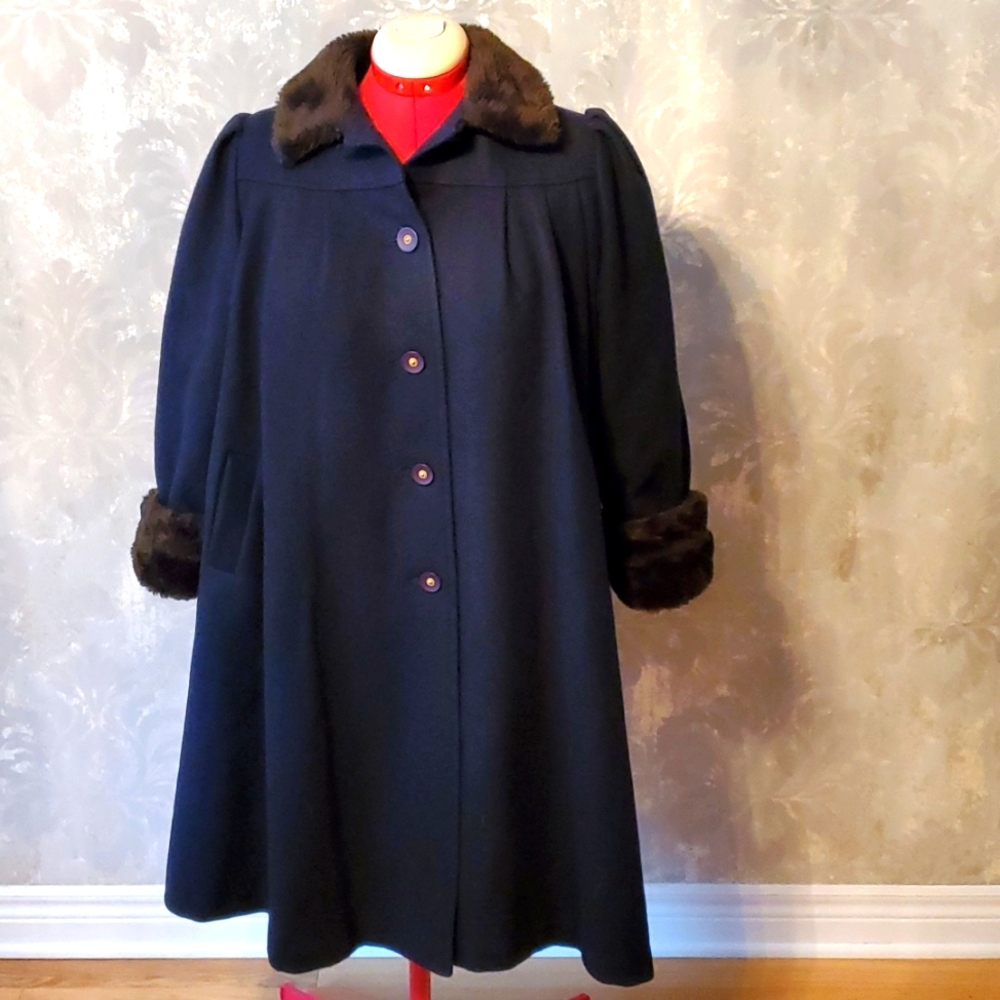Vintage wool Pierre Cardin coat
